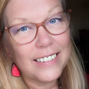 Meet your Posher, Sally